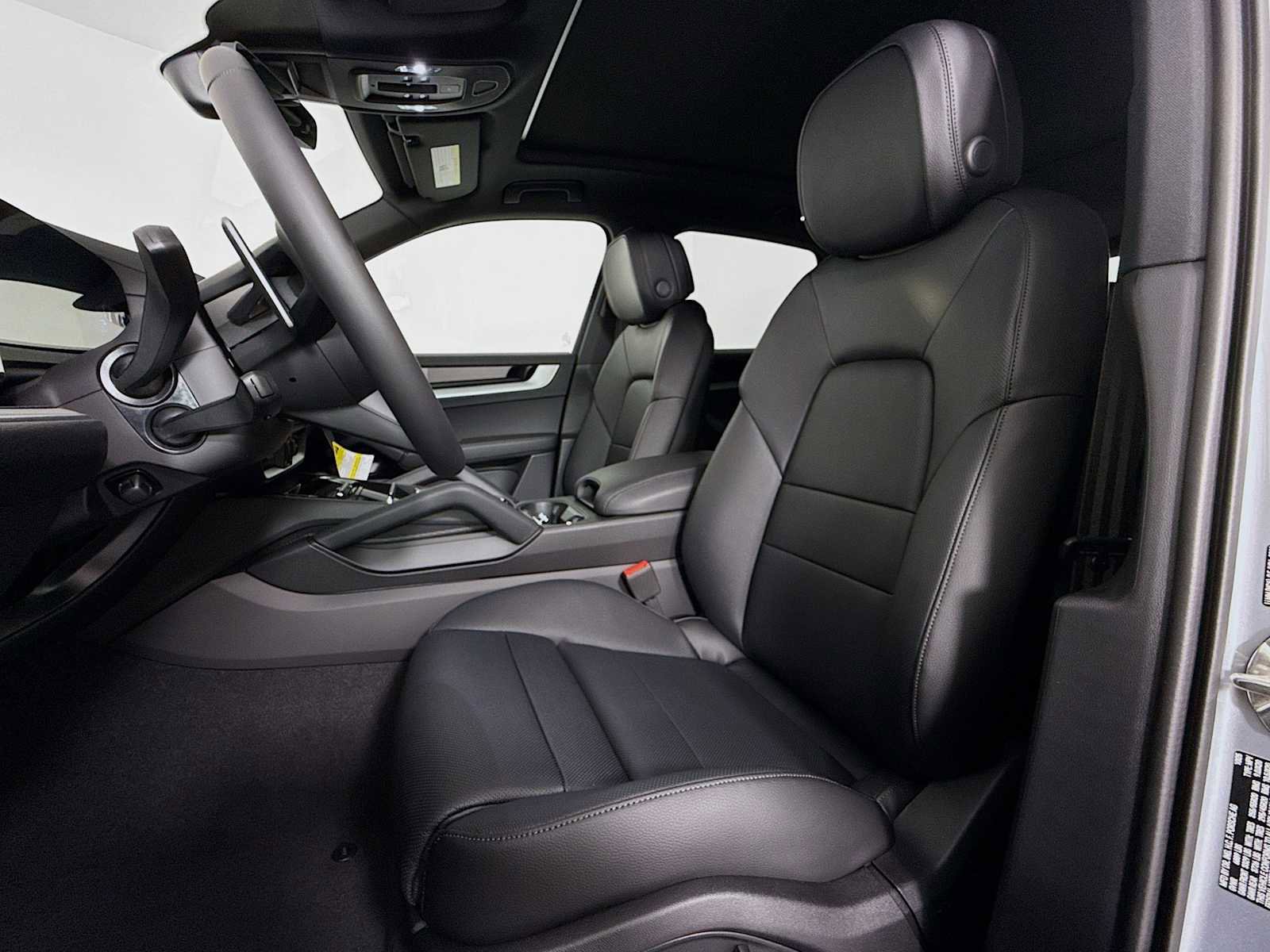 New 2026 Porsche Cayenne E-Hybrid image 5