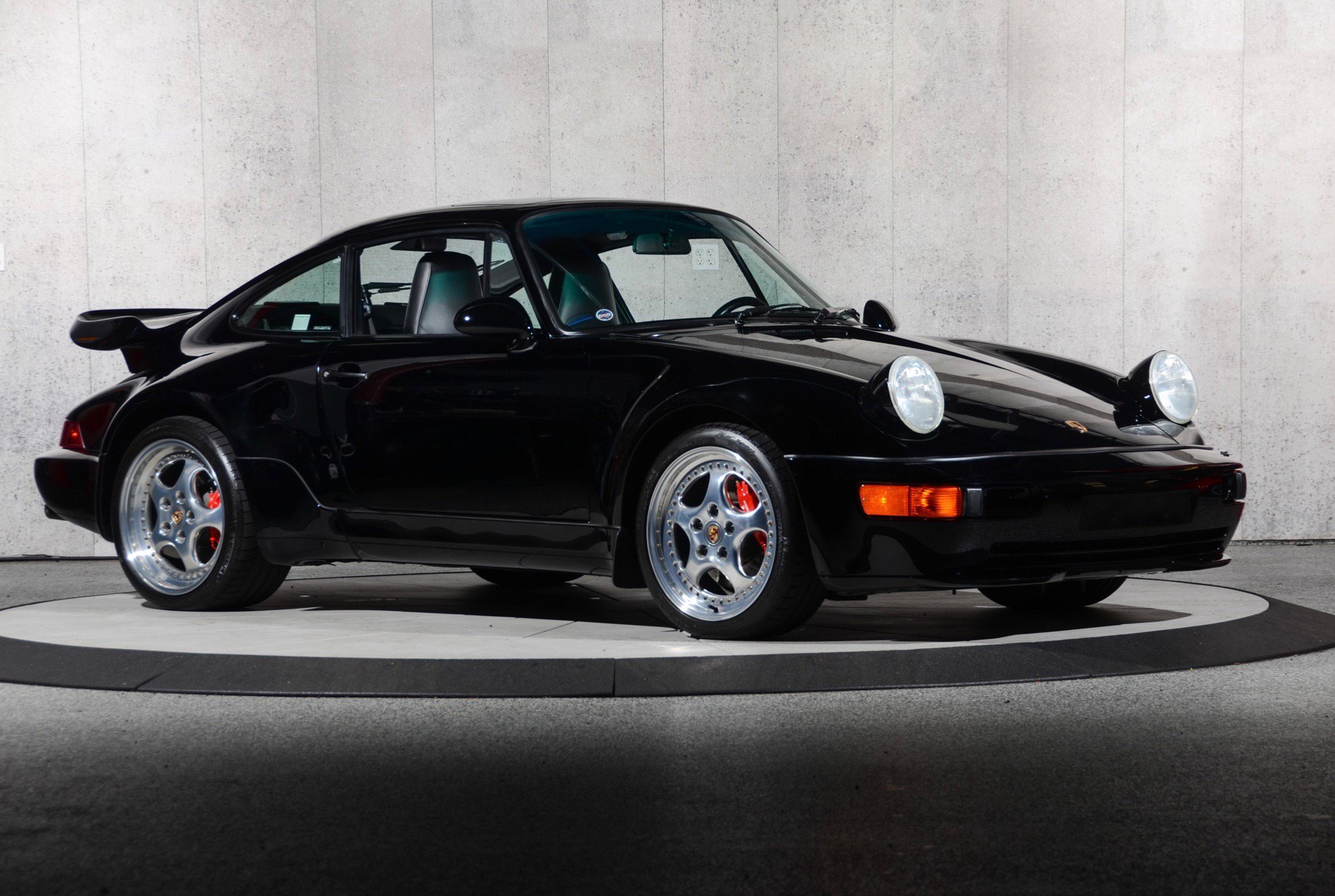 Used 1994 Porsche 911 Turbo RWD image 2