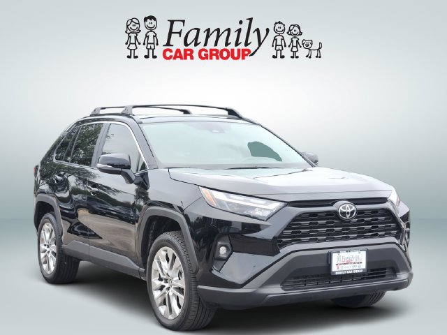 Certified 2025 Toyota RAV4 XLE Premium FWD image 2