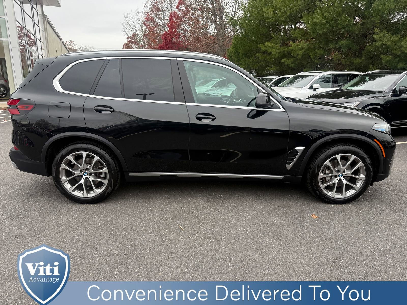 Used 2024 BMW X5 xDrive40i w/ Premium Package image 9