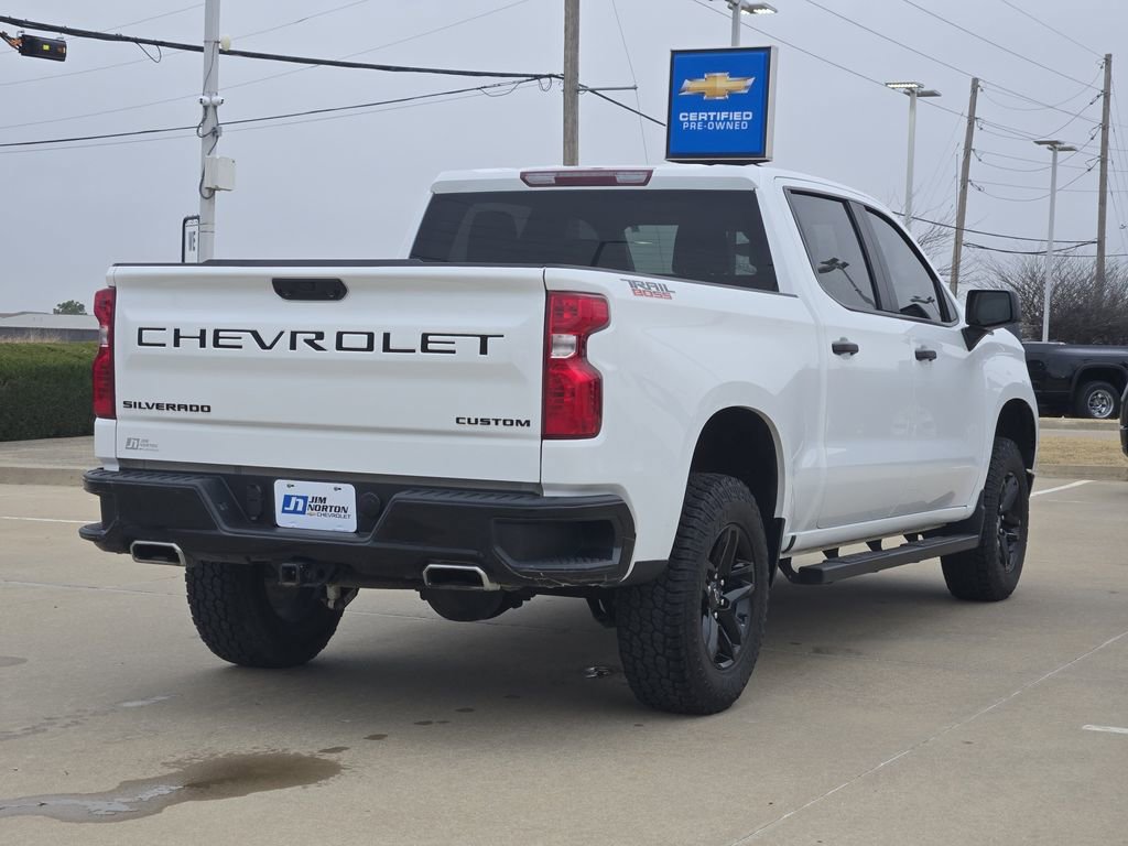 Used 2024 Chevrolet Silverado 1500 Custom Trail Boss w/ LPO, Dark Essentials Package image 10