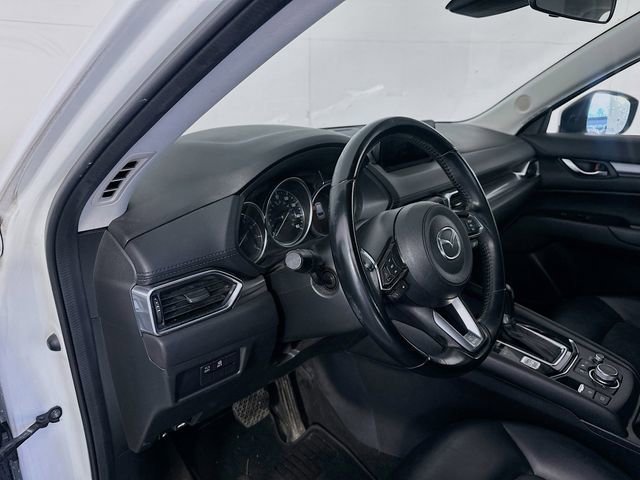 Used 2020 MAZDA CX-5 Touring image 9