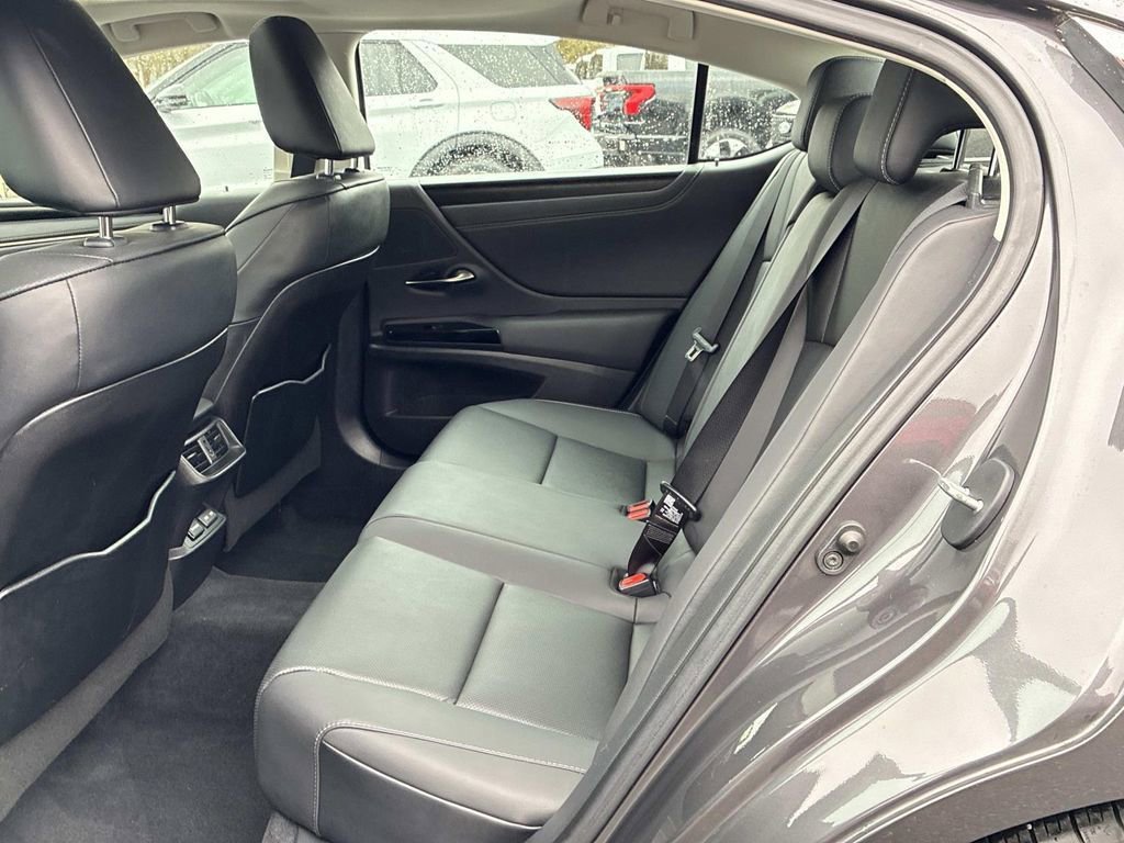 Used 2023 Lexus ES 350 w/ Premium Package FWD image 37