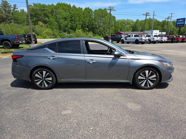Used 2022 Nissan Altima 2.5 SV FWD image 24