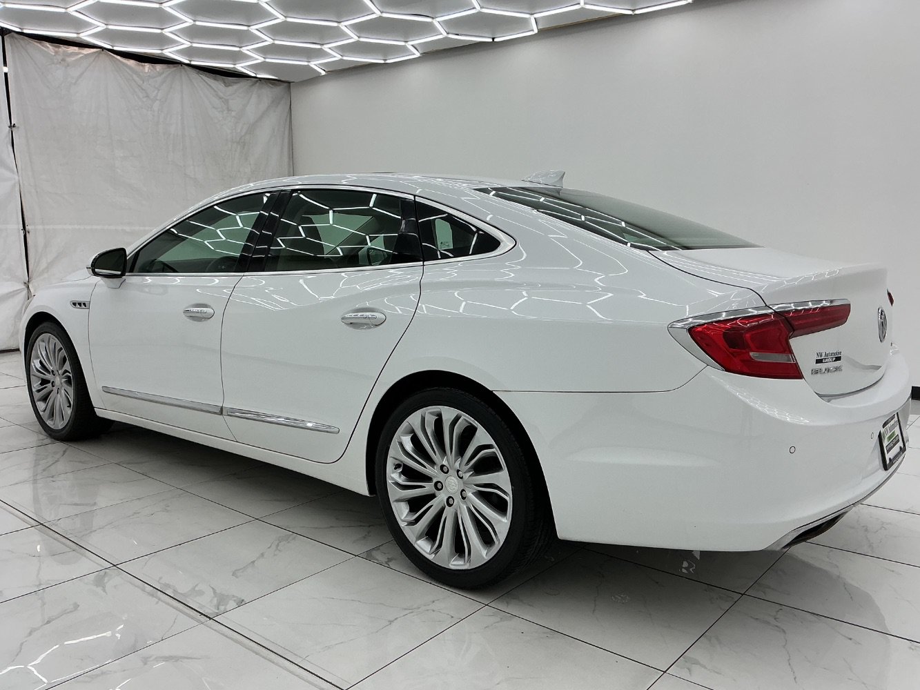 Used 2017 Buick LaCrosse Essence w/ Sun and Shade Package FWD image 12