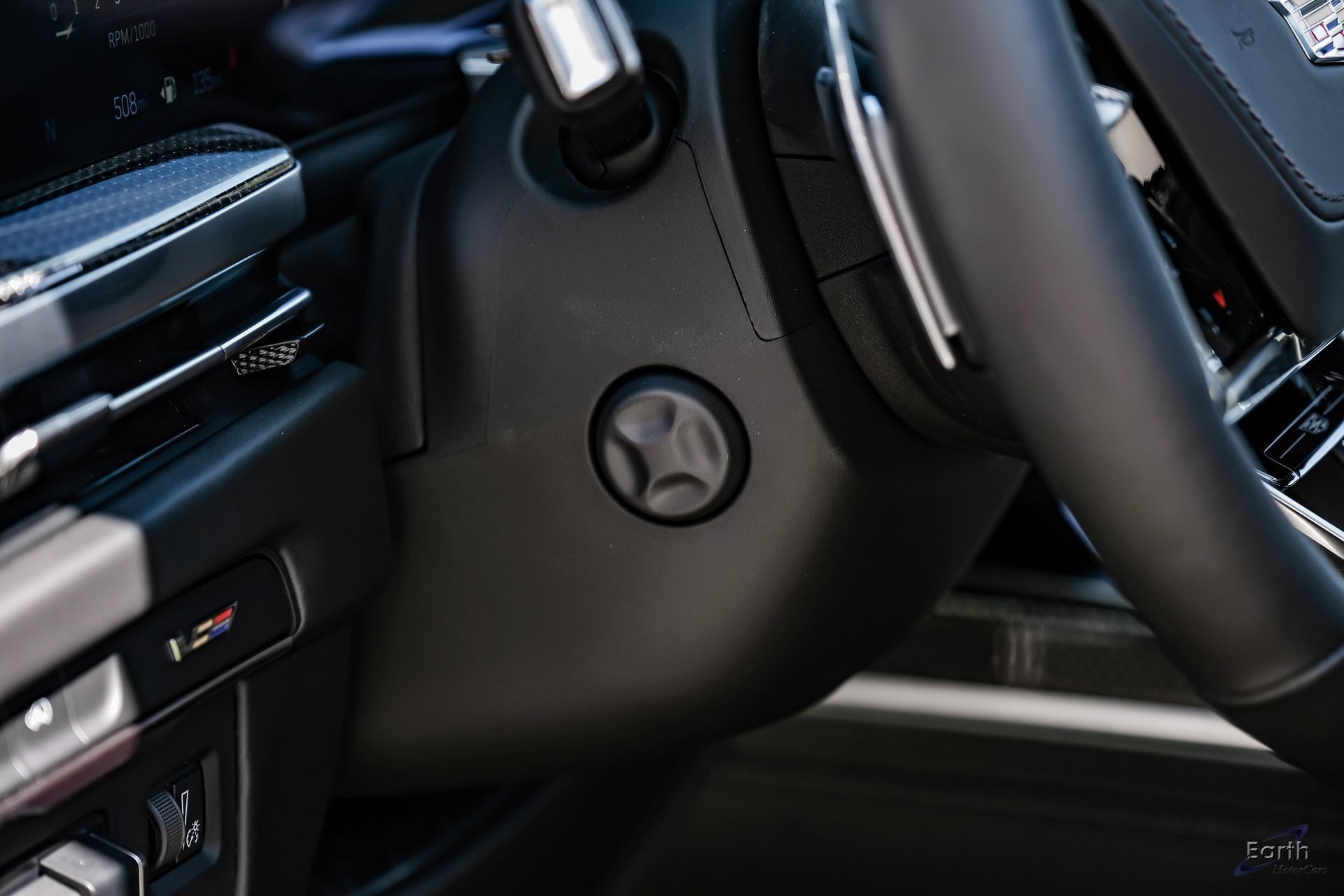 Used 2025 Cadillac Escalade V image 42