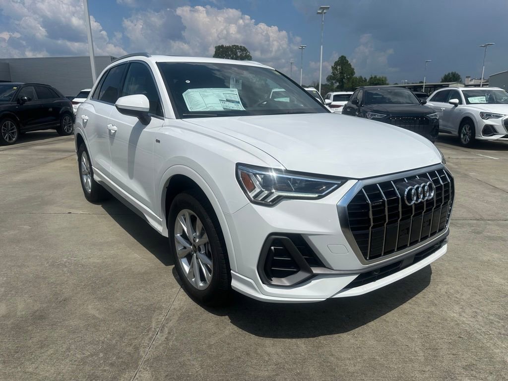 New 2025 Audi Q3 2.0T Premium image 3