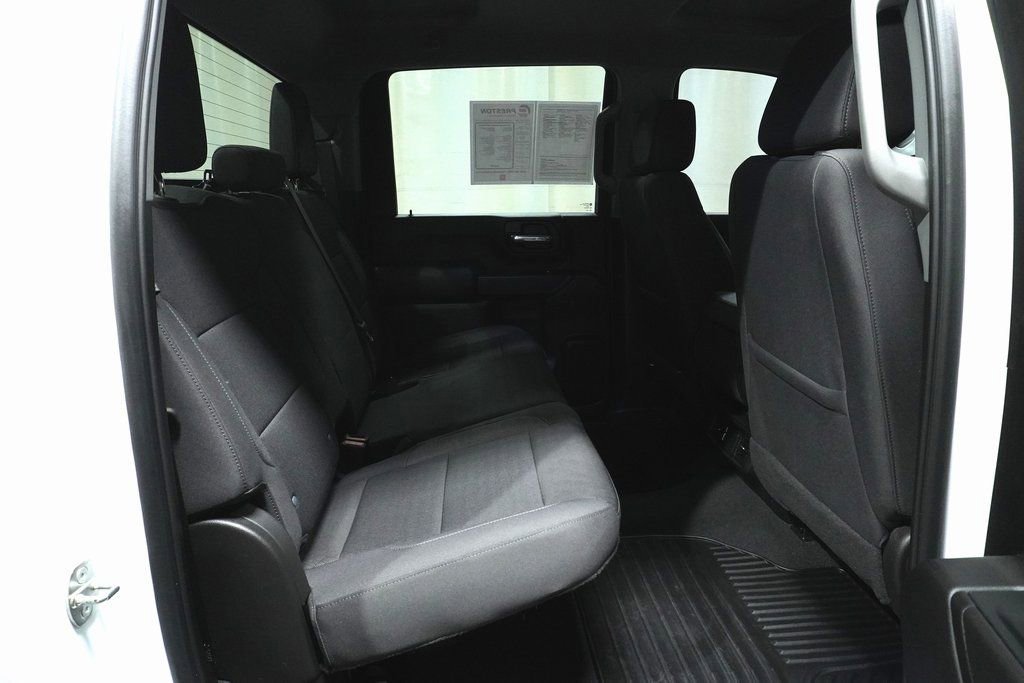 Used 2024 Chevrolet Silverado 2500 Custom w/ Custom Convenience Package image 17