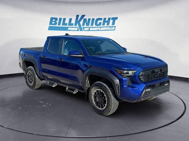 Used 2024 Toyota Tacoma TRD Off-Road AWD/4WD image 7