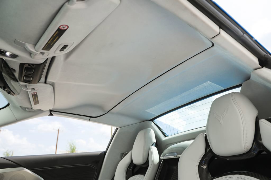 Used 2025 Chevrolet Corvette Z06 w/ Battery Protection Package RWD image 18