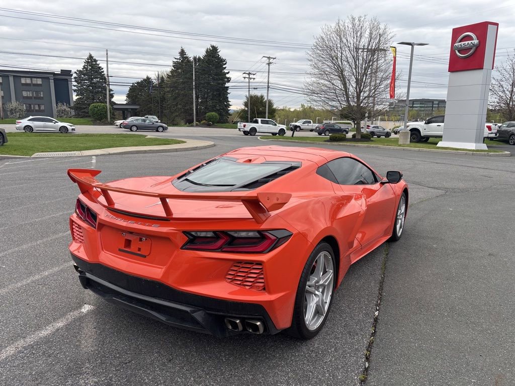 Used 2021 Chevrolet Corvette Stingray Preferred Cpe w/ Body-Colour Dual Roof Package RWD image 7