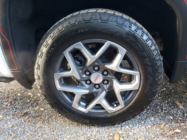 Used 2022 GMC Sierra 1500 SLT w/ SLT Convenience Package image 5