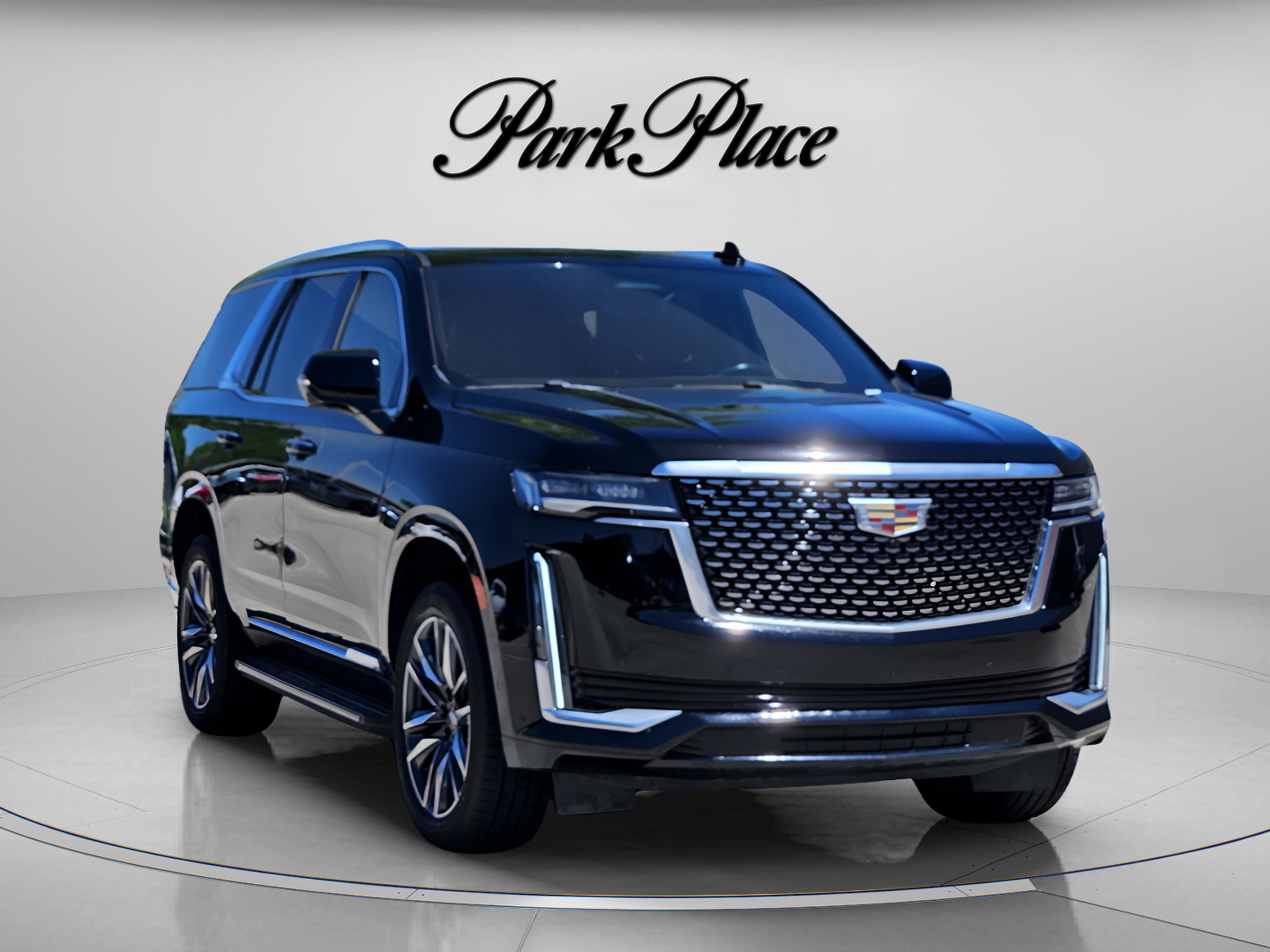 Used 2021 Cadillac Escalade Premium Luxury image 4
