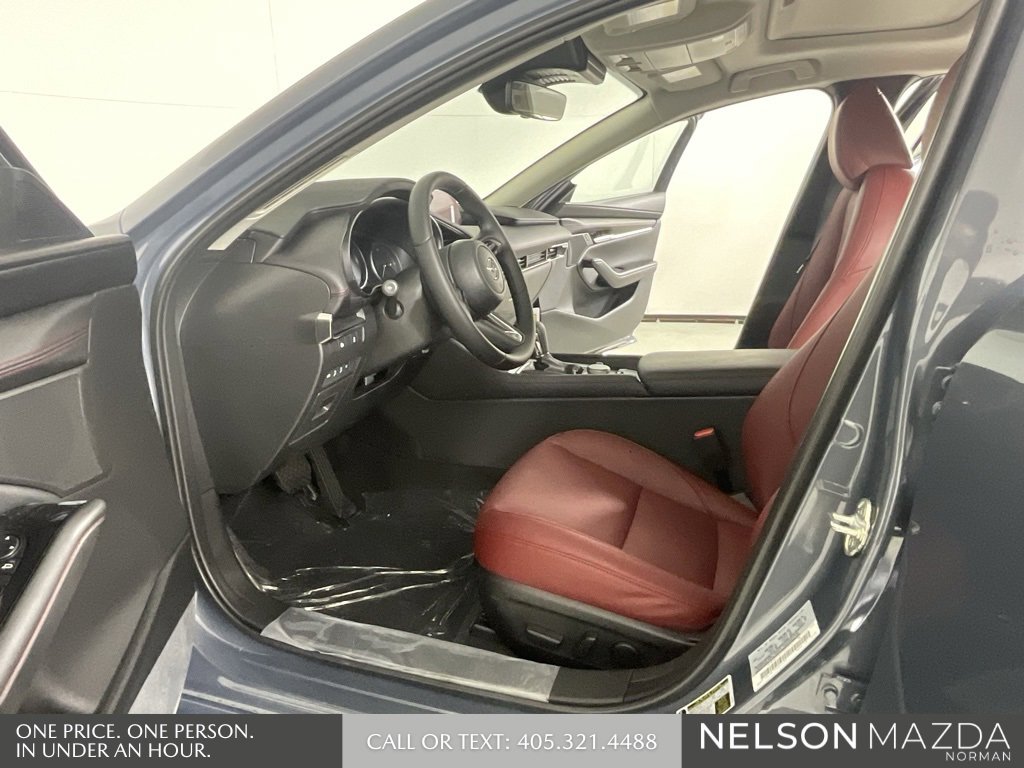 New 2026 MAZDA MAZDA3 Carbon image 11