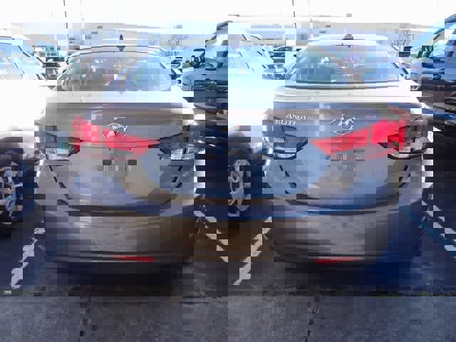 Used 2013 Hyundai Elantra GLS image 5