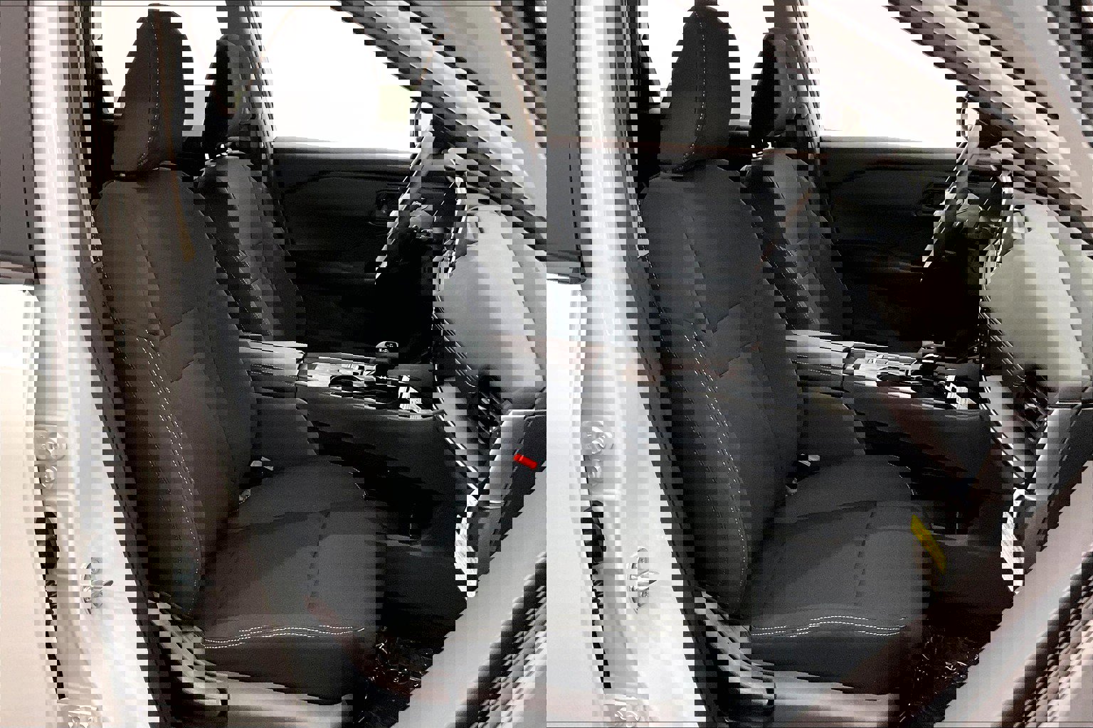 New 2025 Nissan Rogue S image 64