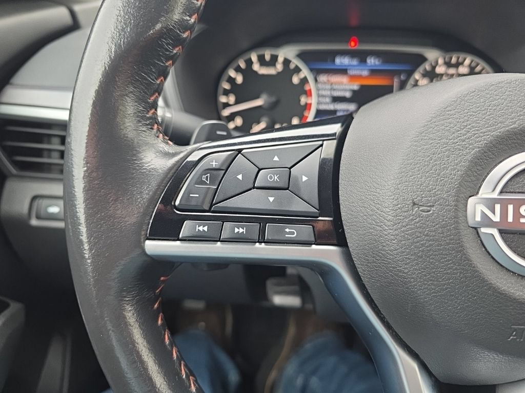Used 2023 Nissan Altima 2.5 SR FWD image 14
