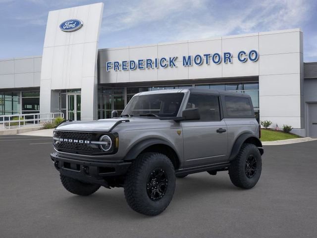 New 2026 Ford Bronco Badlands w/ Sasquatch Package