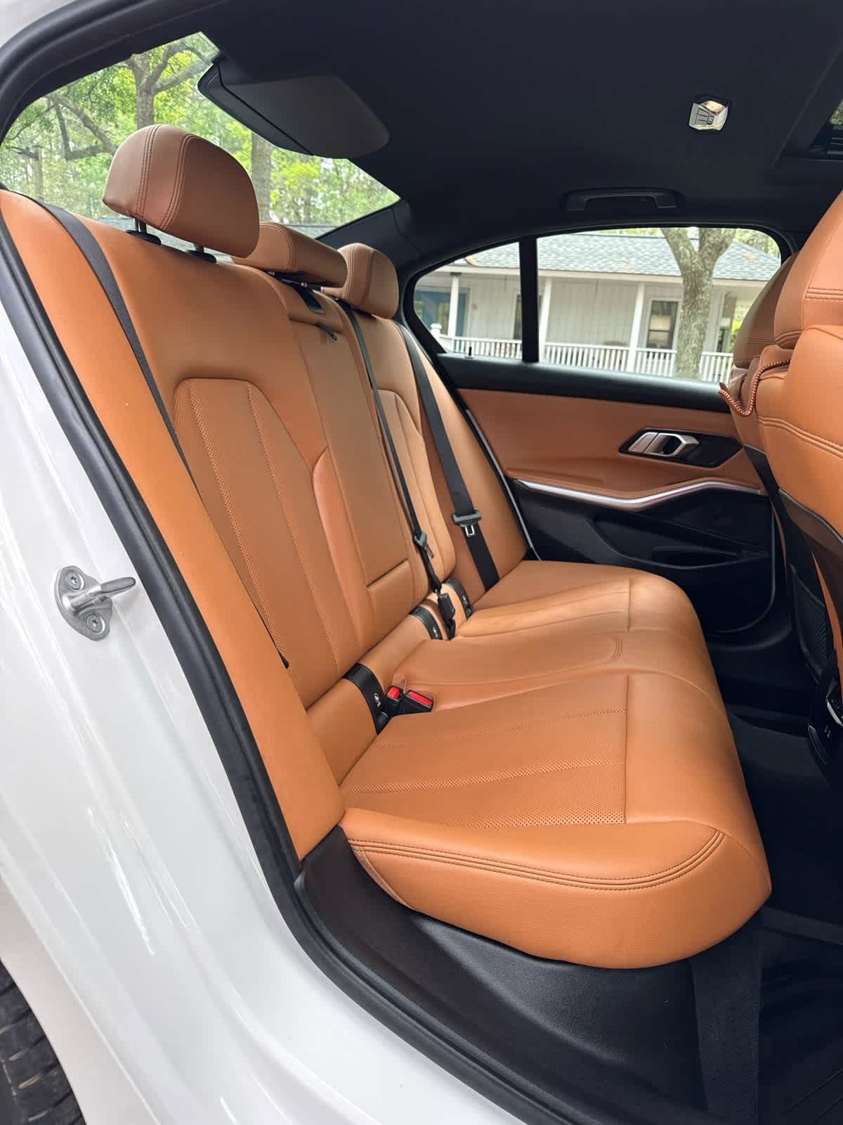 Used 2023 BMW 330i Sedan w/ M Sport Package RWD image 12