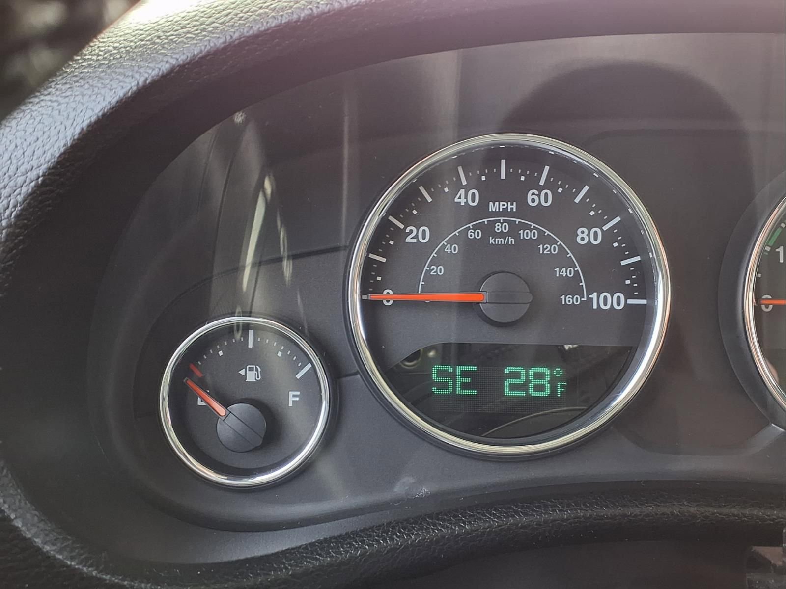 Used 2013 Jeep Wrangler Sport image 15