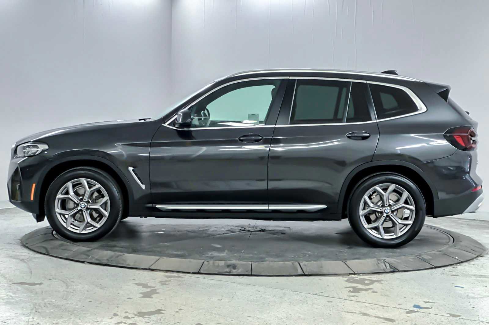 Used 2023 BMW X3 xDrive30i w/ Convenience Package image 5