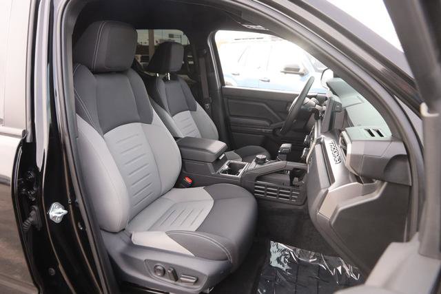 Used 2024 Toyota Tacoma 4x4 Double Cab image 35