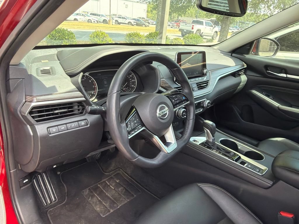 Used 2019 Nissan Altima 2.5 Platinum AWD/4WD image 16