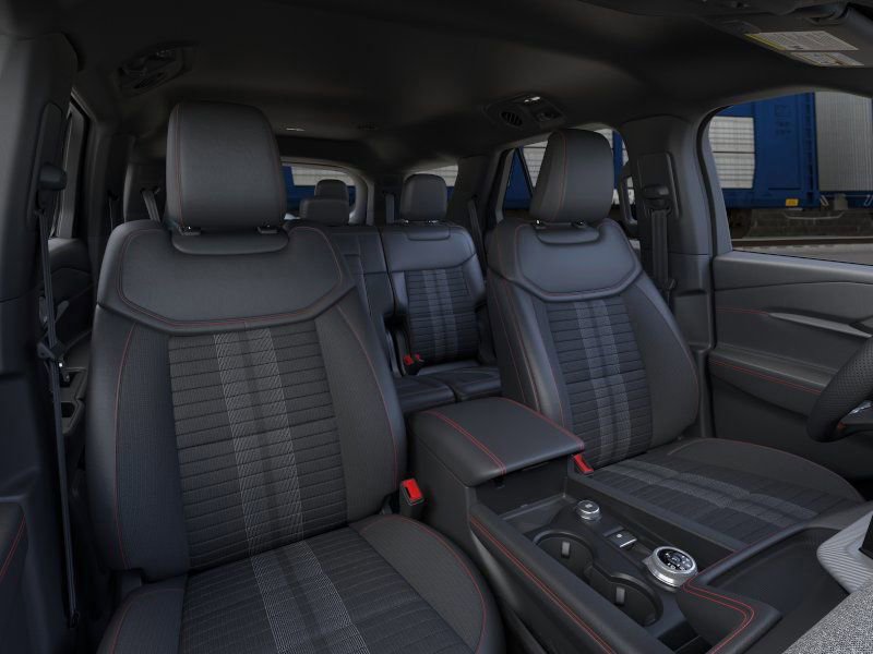 New 2026 Ford Explorer ST-Line w/ ST-Line Street Pack image 10