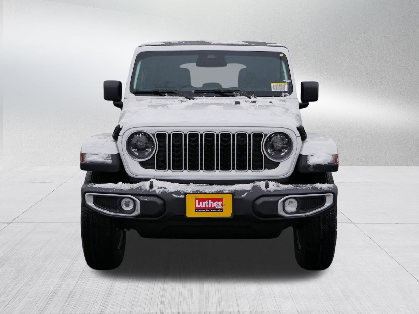New 2026 Jeep Wrangler Unlimited Sahara AWD/4WD video 2