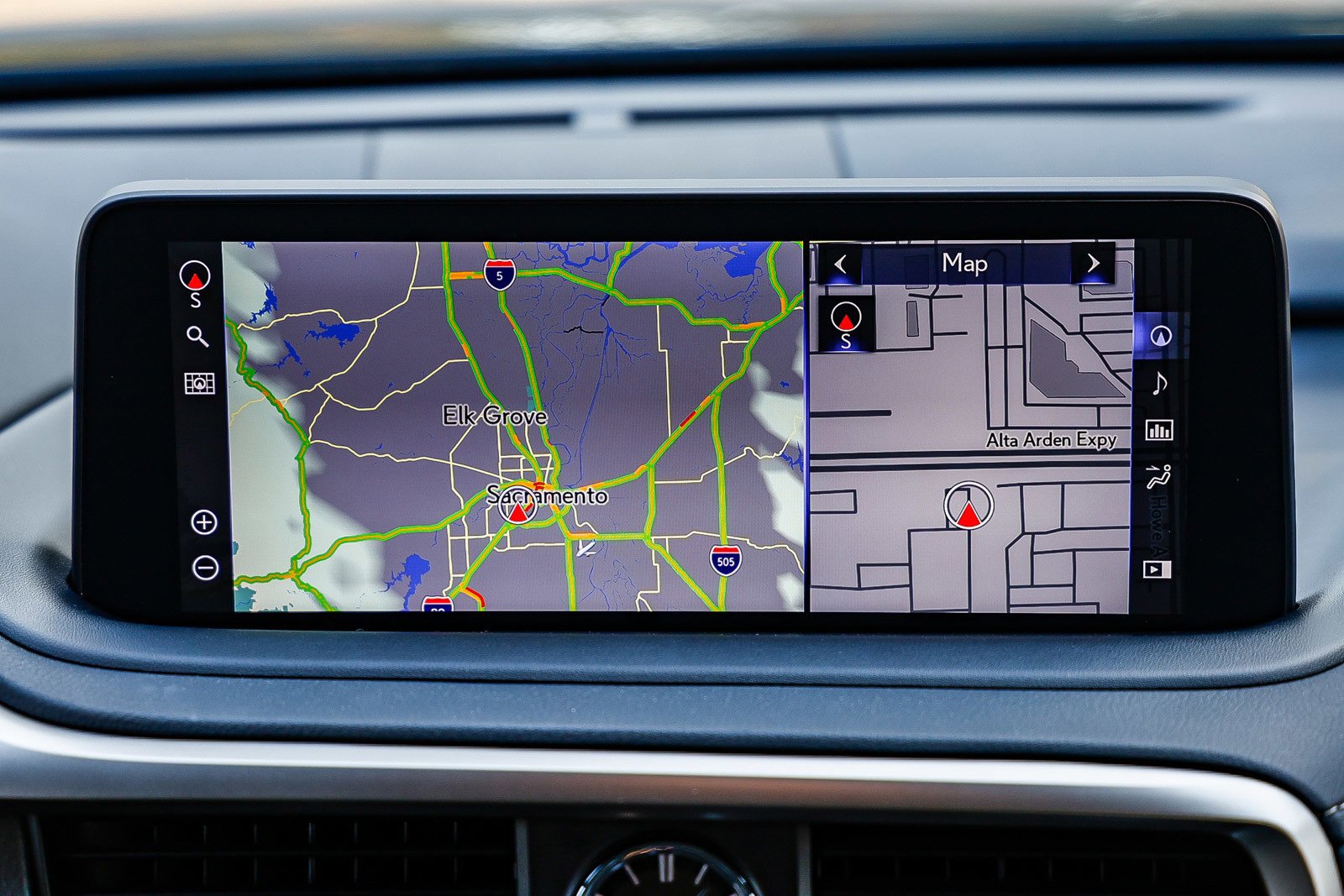 Used 2022 Lexus RX 450h F Sport image 12