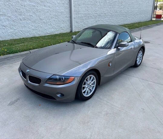 Used 2003 BMW Z4 2.5i RWD image 2