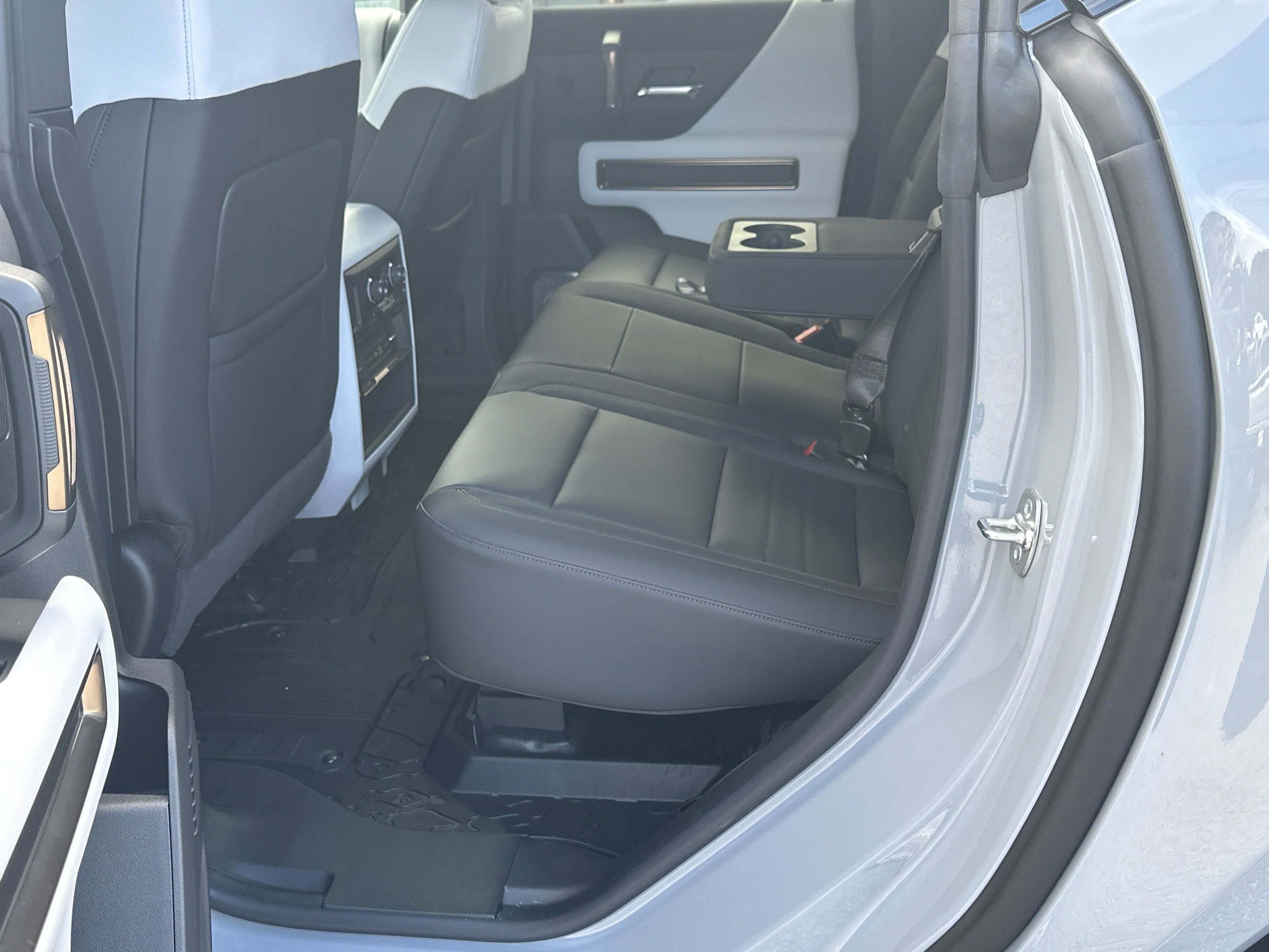 New 2025 GMC Hummer EV 2X w/ Extreme Off-Road Package image 20