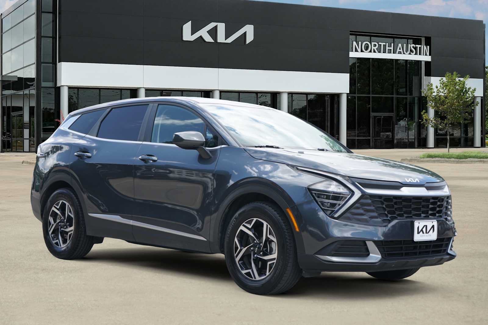 Certified 2024 Kia Sportage LX FWD image 7