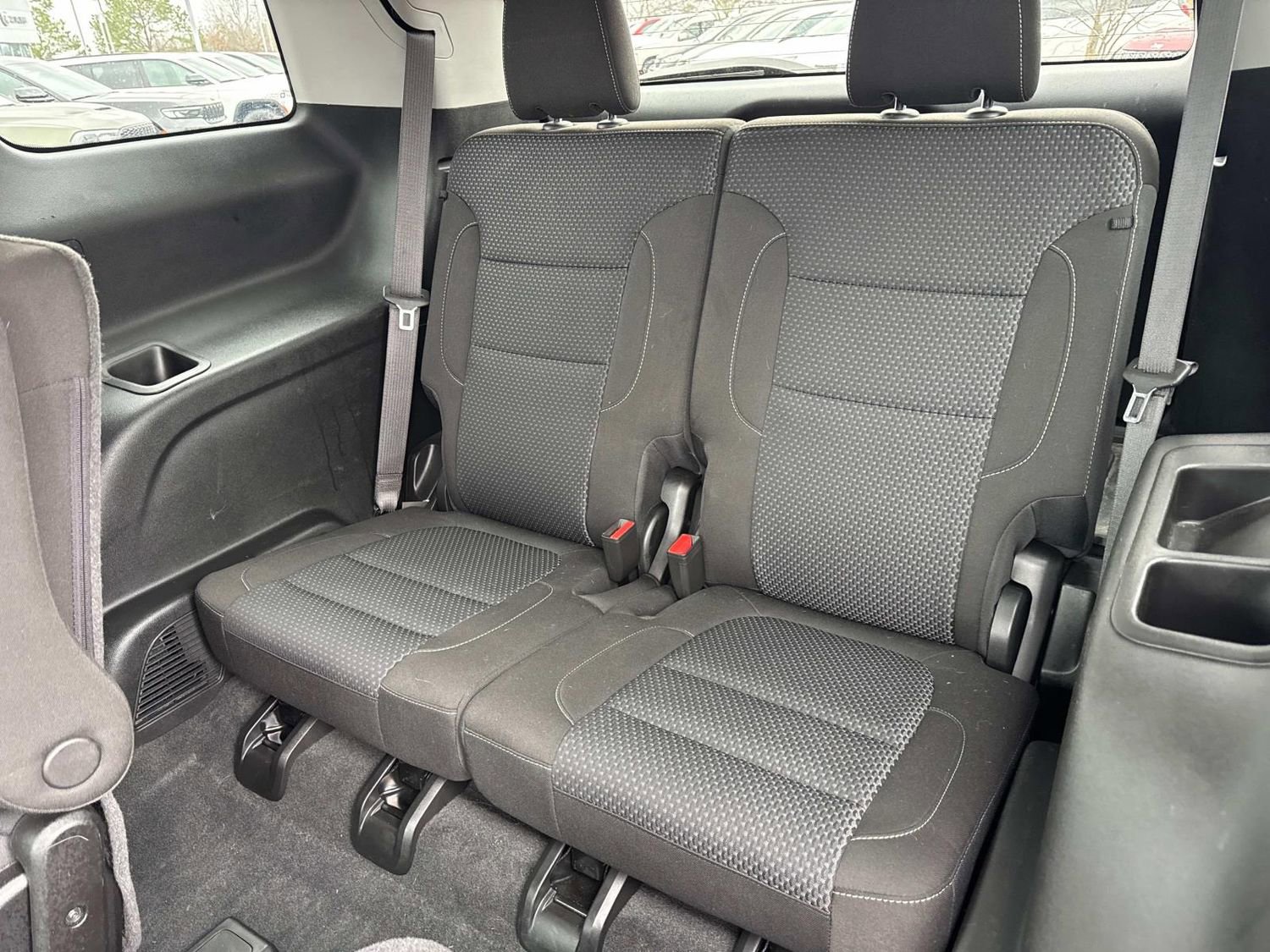Used 2023 GMC Acadia SLE w/ Driver Convenience Package FWD image 21