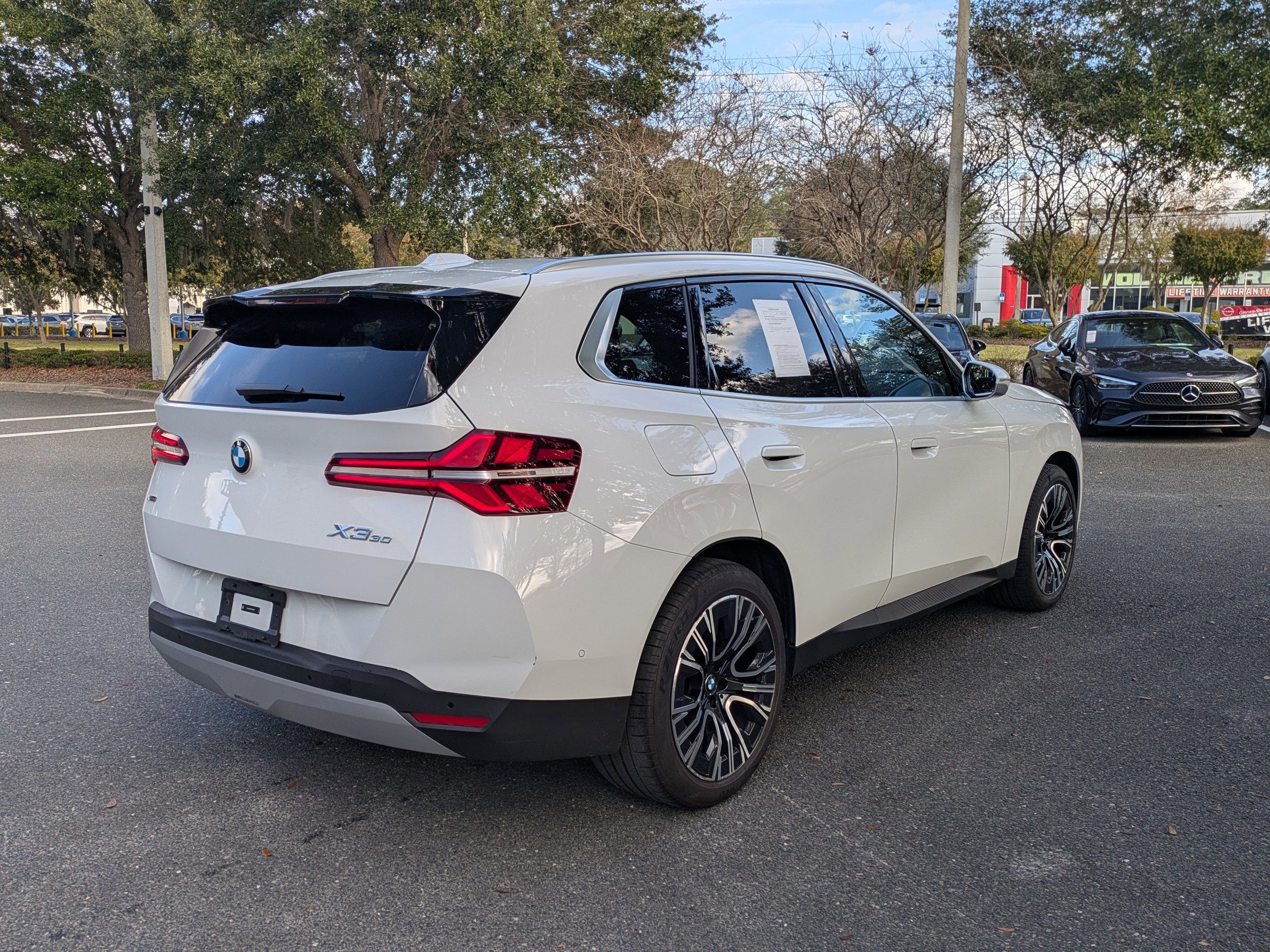 Used 2025 BMW X3 xDrive30i w/ Convenience Package image 6