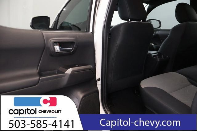 Used 2023 Toyota Tacoma TRD Off-Road AWD/4WD image 27