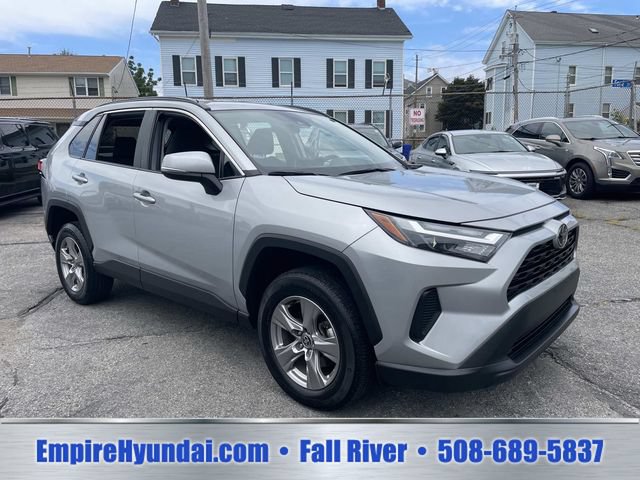 Used 2025 Toyota RAV4 XLE AWD/4WD video 2