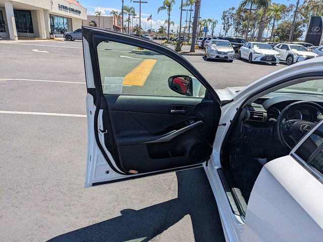 Used 2016 Lexus IS 350 w/ Navigation System Package RWD image 13