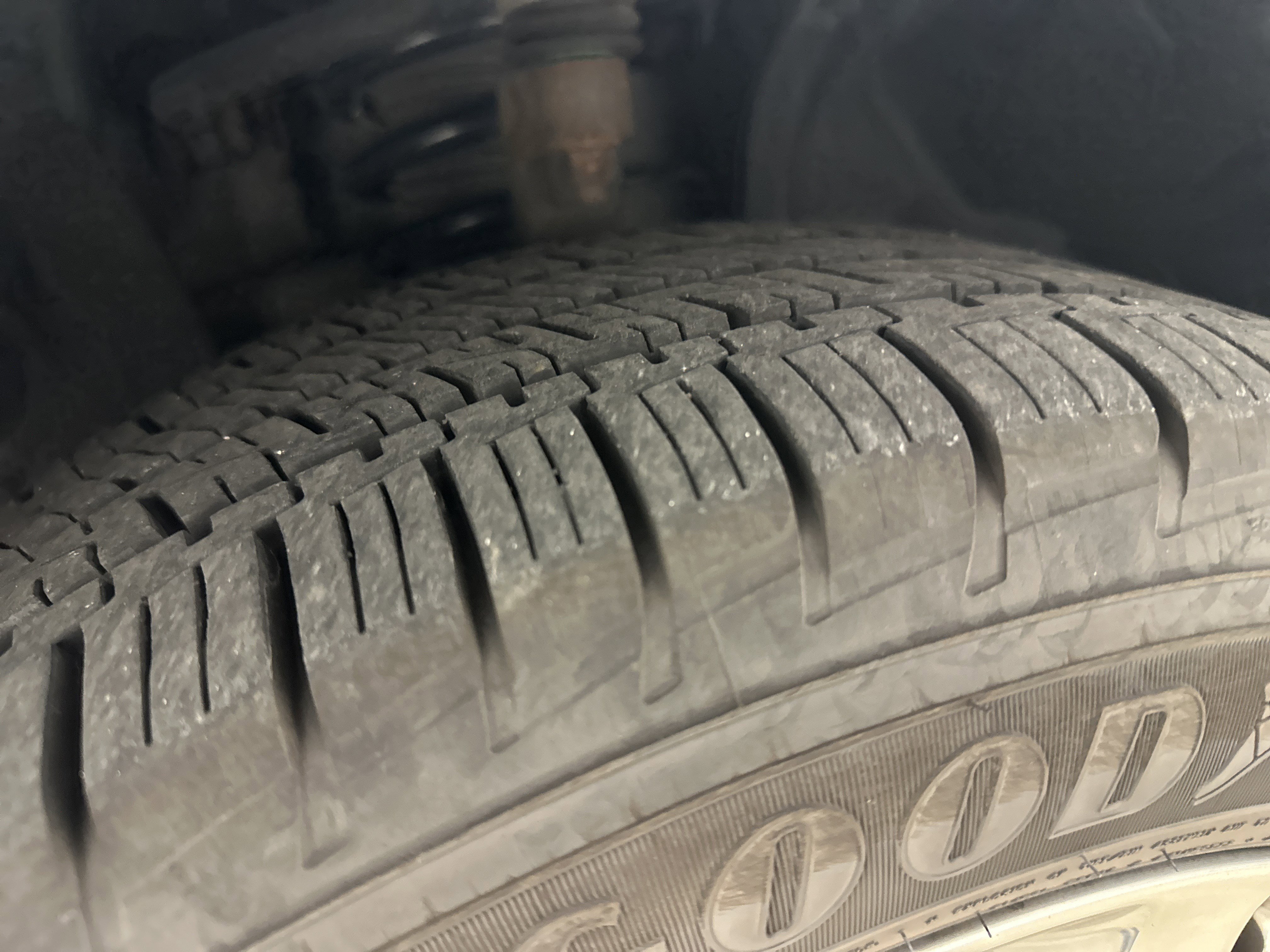 Used 2015 Chrysler 300 Limited w/ Driver Convenience Group image 12