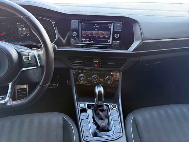 Used 2019 Volkswagen Jetta GLI FWD image 15