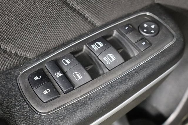 Used 2023 Dodge Charger SXT RWD image 26