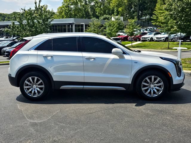 Used 2020 Cadillac XT4 Premium Luxury w/ Technology Package FWD image 7