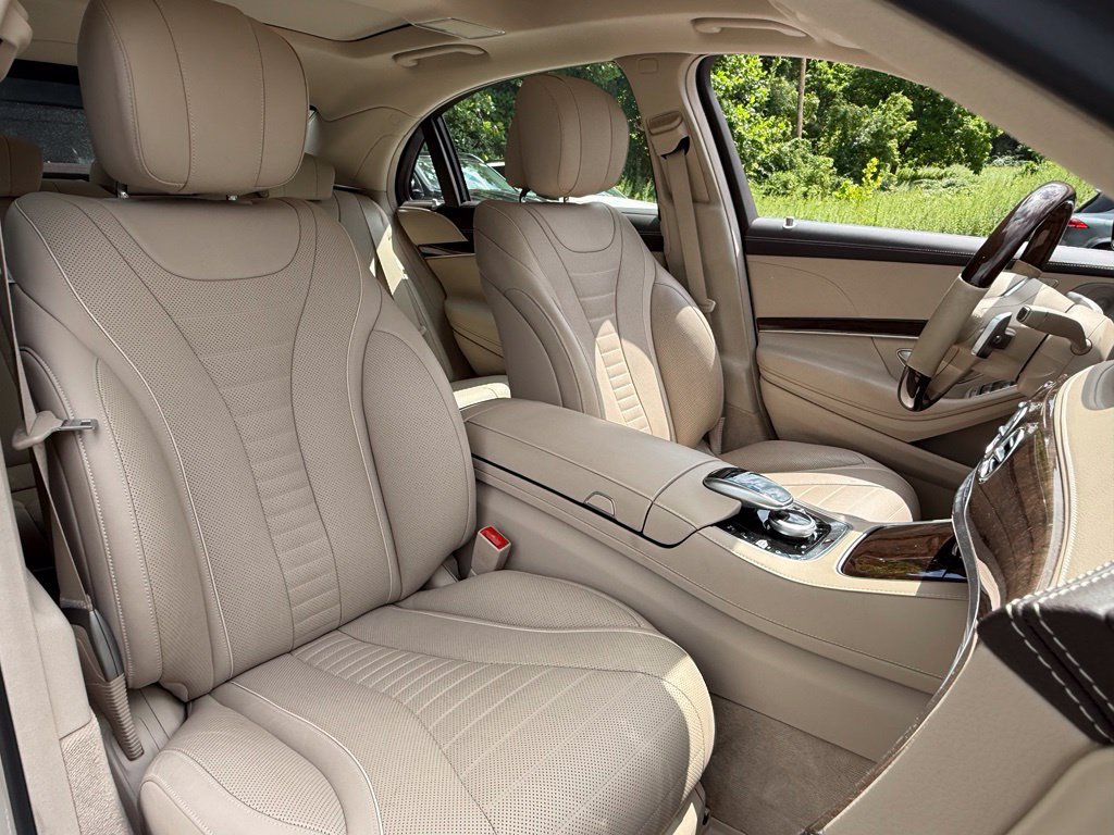 Used 2019 Mercedes-Benz S 560 4MATIC Sedan image 14