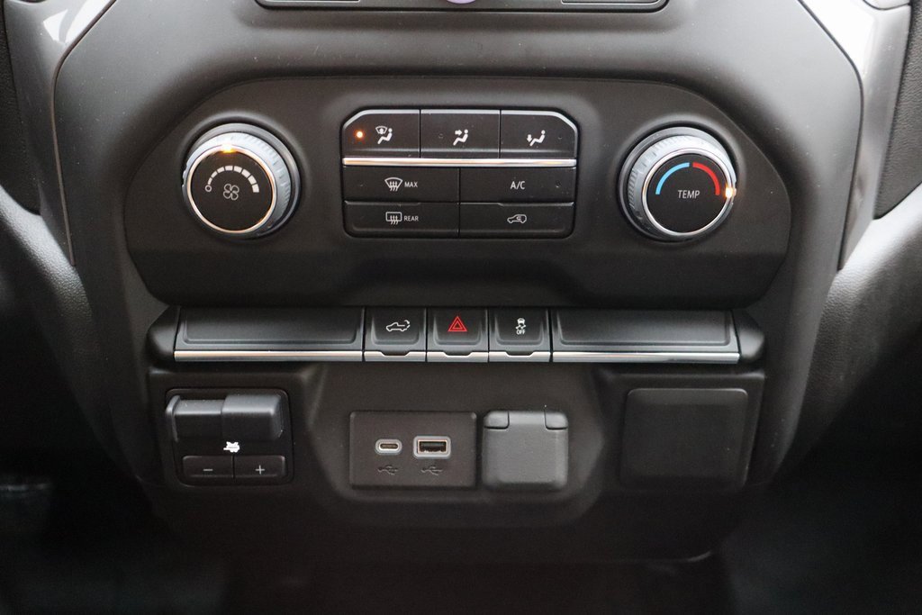 Used 2023 Chevrolet Silverado 2500 Custom w/ Gooseneck/5TH Wheel Package image 9