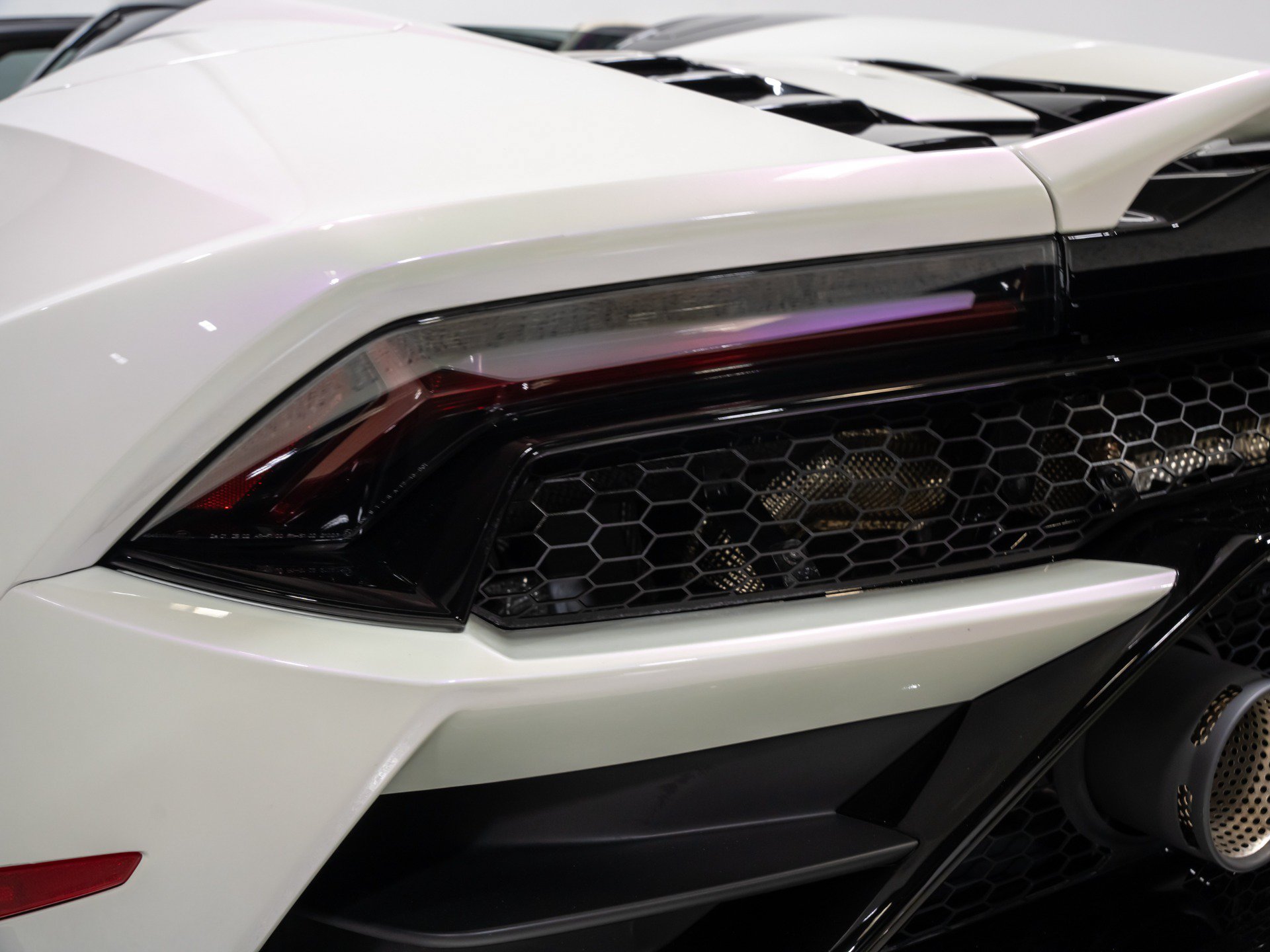 Used 2024 Lamborghini Huracan EVO AWD/4WD image 34