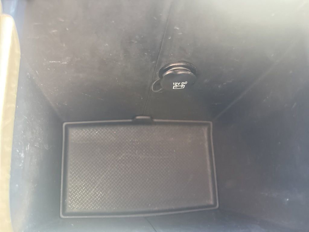 Used 2016 Jeep Wrangler Unlimited Sahara image 29