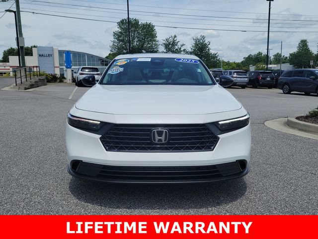 Certified 2025 Honda Accord SE image 2