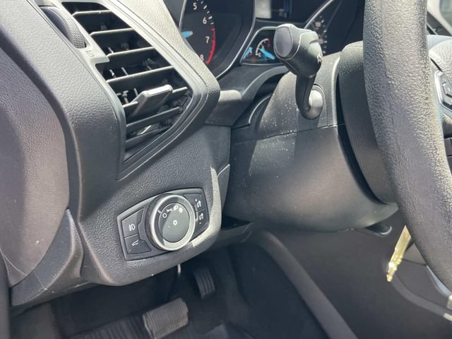 Used 2018 Ford Escape SE w/ SE Sync 3 Package FWD image 29