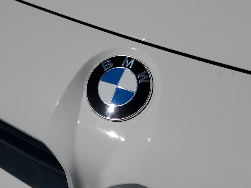 Used 2024 BMW M2 w/ Lighting Package RWD image 29