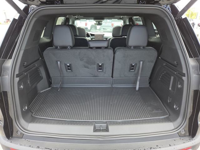 New 2026 GMC Acadia Elevation w/ Black Edition FWD image 25